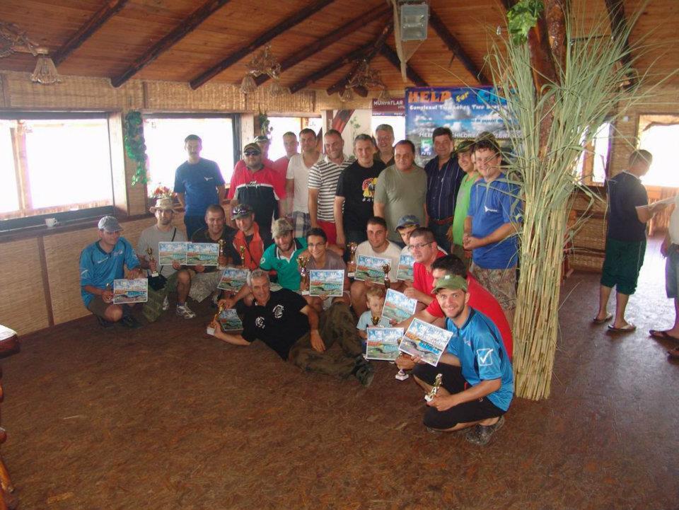 Poze Tancabesti-Dr. Bradu 1-3 iunie 2012 - 5251272608360273575411000029343678604984131697114213n.jpg